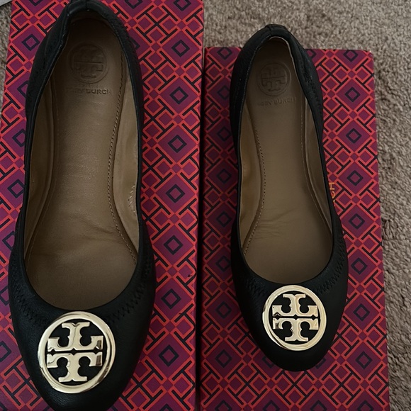 Tory Burch black and gold classic flats (NEW!! With box) - Picture 6 of 7